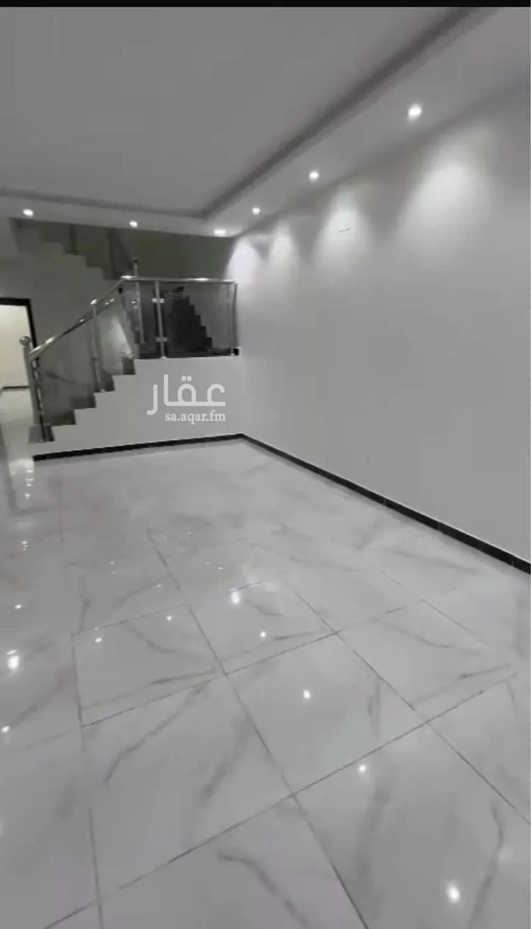 Villa for Sale in Riyadh Tuwaiq 14