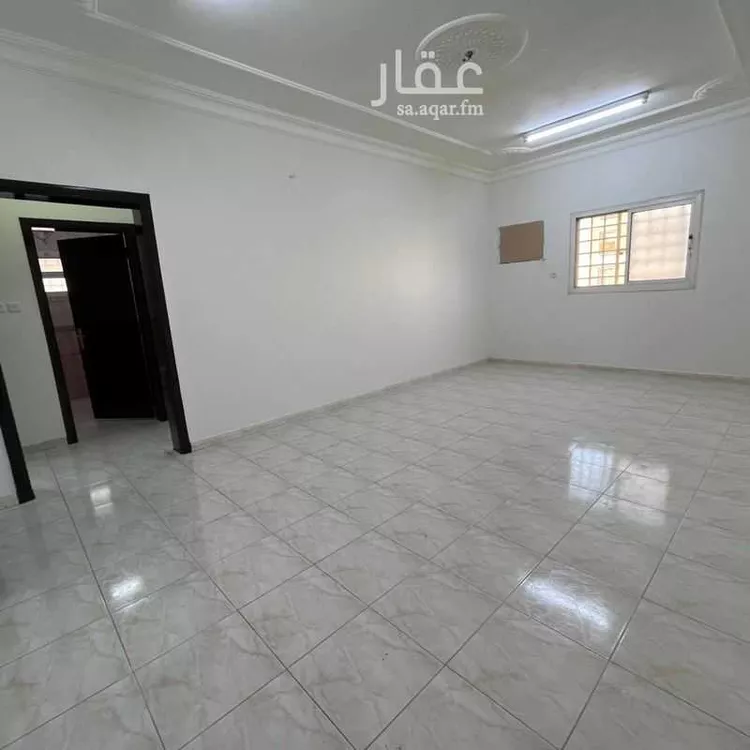 Building for Rent in Riyadh Dhahrat Laban صورة 4