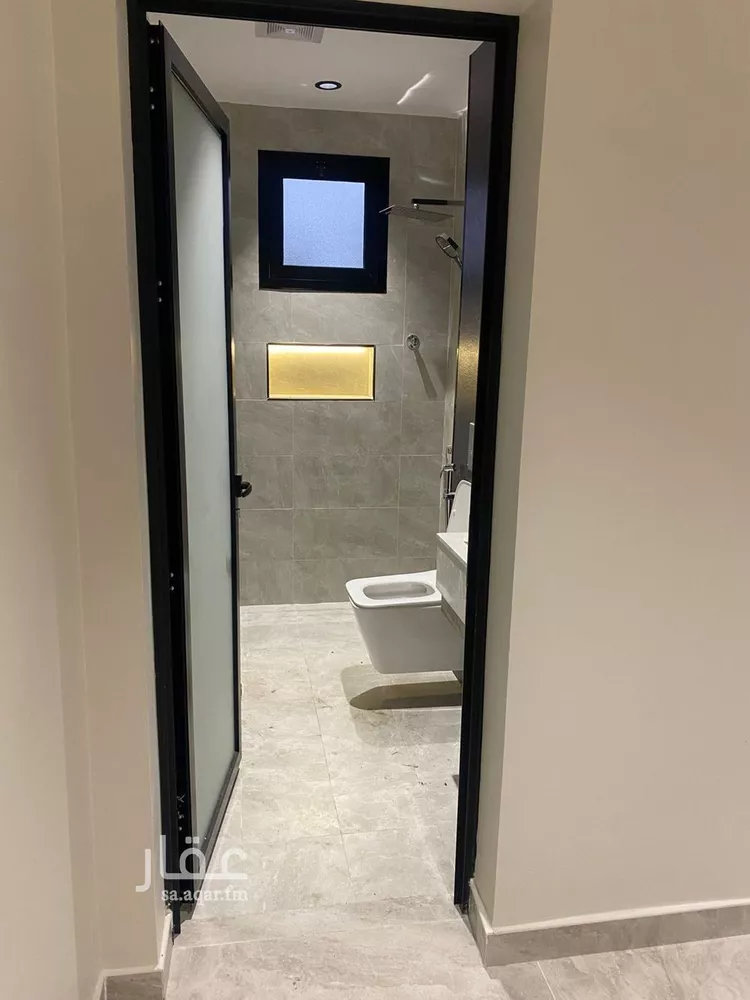 شقة للإيجار في شارع العطايف, حي الحمراء, مدينة الخبر, المنطقة الشرقية صورة 5