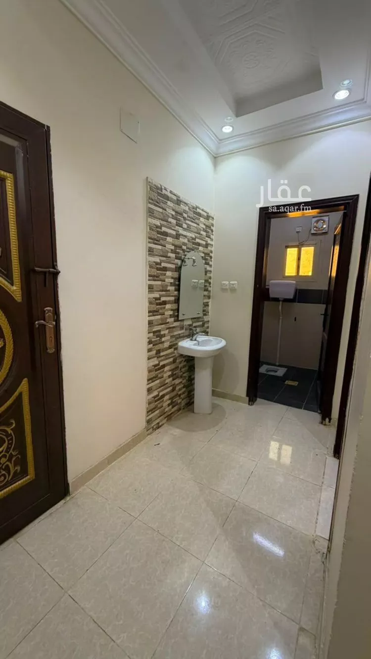 شقة للإيجار في شارع عبد الرحمن الرويشد, حي النظيم, مدينة تبوك, منطقة تبوك صورة 5