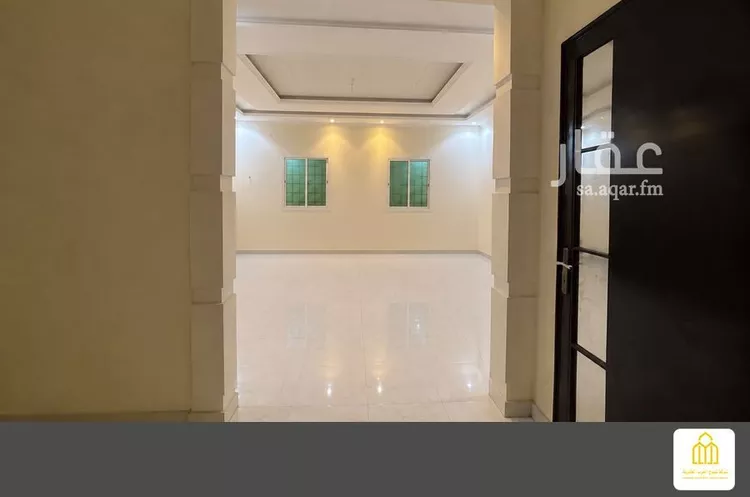 فيلا للبيع في شارع جبل المشايخ, حي القادسية, مدينة الرياض, منطقة الرياض صورة 2