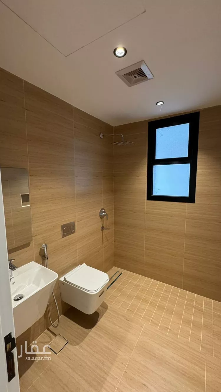 شقة للإيجار في شارع العطايف, حي الحمراء, مدينة الخبر, المنطقة الشرقية صورة 4