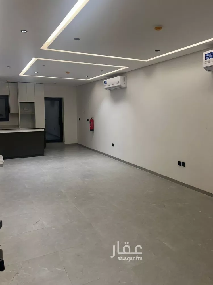 فيلا للإيجار في شارع عبدالله بن حبان, حي الرمال, مدينة الرياض, منطقة الرياض صورة 2