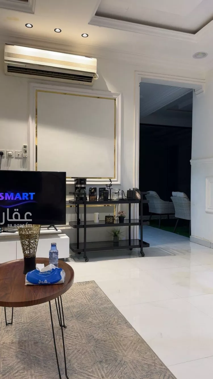 فيلا للبيع في شارع قيس بن الملوح, حي الرمال, مدينة الرياض, منطقة الرياض صورة 2