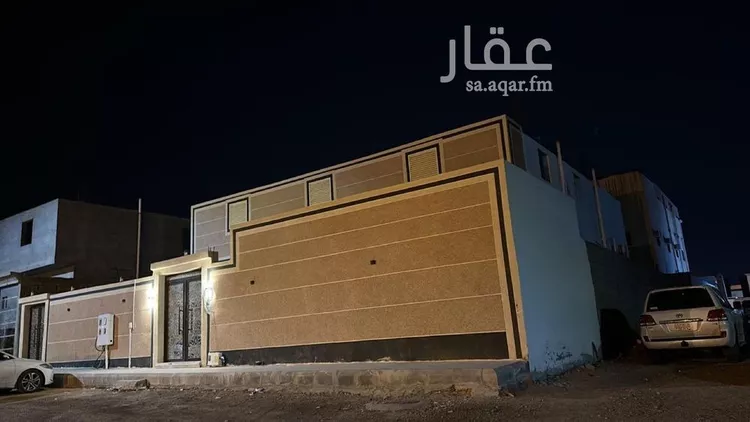 Building for Sale in Medina Alaaziziyah