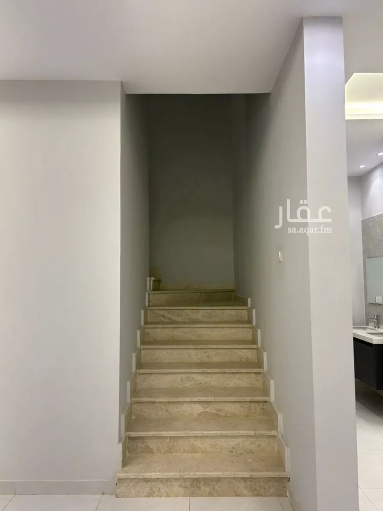 فيلا للبيع في شارع تاج النساء البغداديه, حي الرحمانية, مدينة جدة, منطقة مكة المكرمة صورة 3