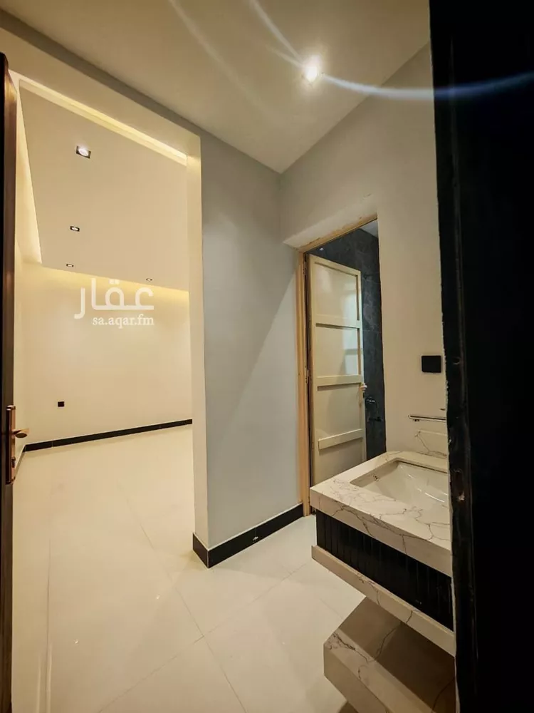 فيلا للإيجار في شارع عمر بن خطاب, حي الفاروق, مدينة الرياض, منطقة الرياض صورة 5