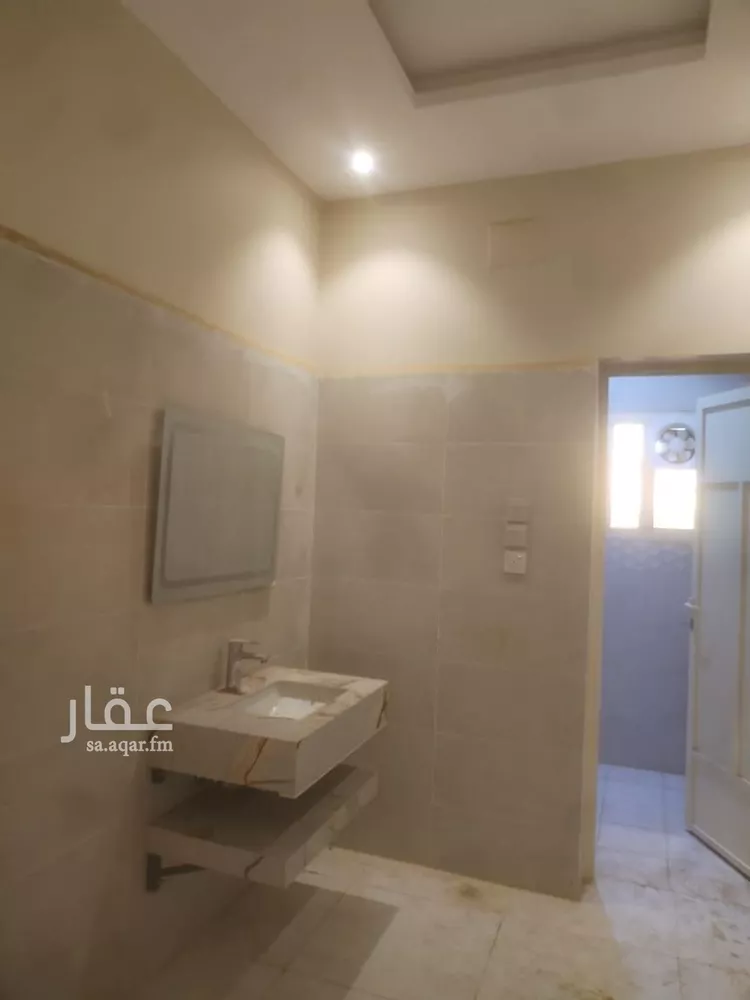 عمارة للإيجار في حي الفيصلية, مدينة جازان, منطقة جازان صورة 3