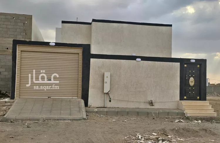Floor for Rent in Turbah Turbah