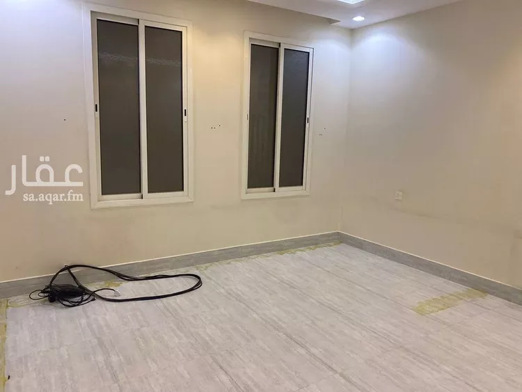 فيلا للبيع في شارع عاقل بن حبيب, حي عكاظ, مدينة الرياض, منطقة الرياض صورة 5