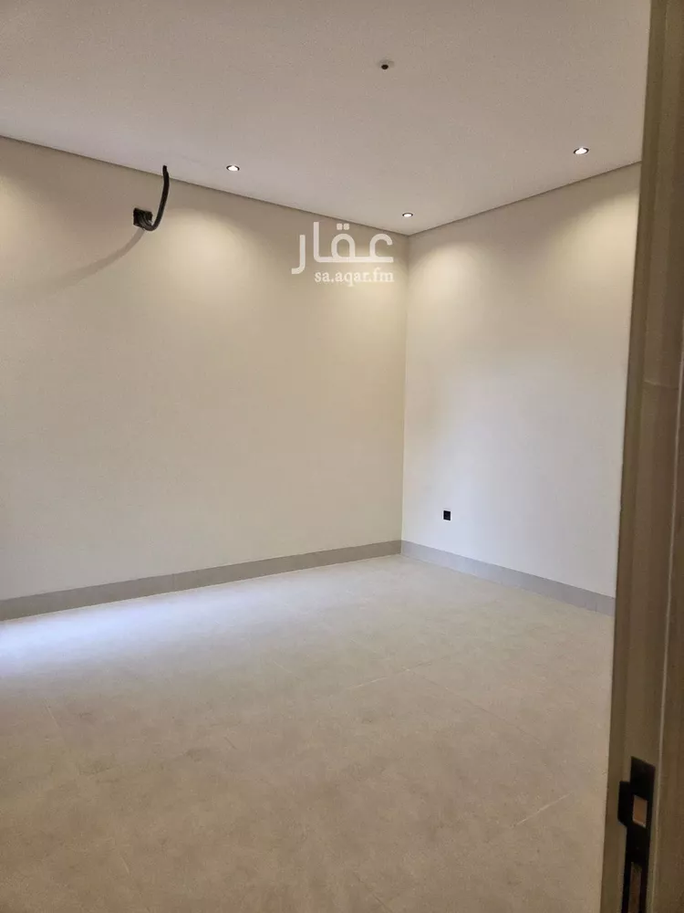 دور للبيع في شارع محمد بن ميمون, حي الريان, مدينة الرياض, منطقة الرياض 10