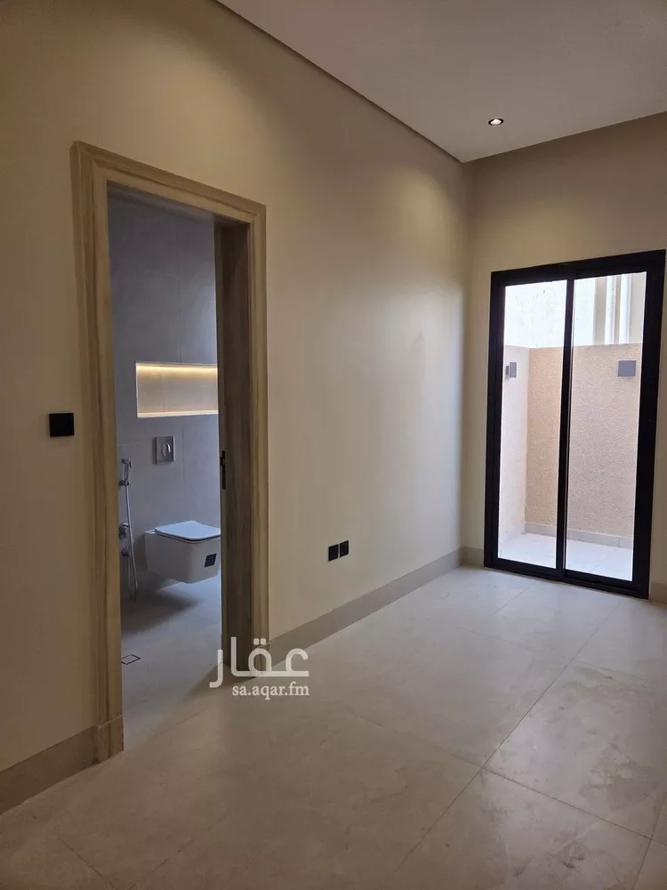 دور للبيع في شارع محمد بن ميمون, حي الريان, مدينة الرياض, منطقة الرياض 18