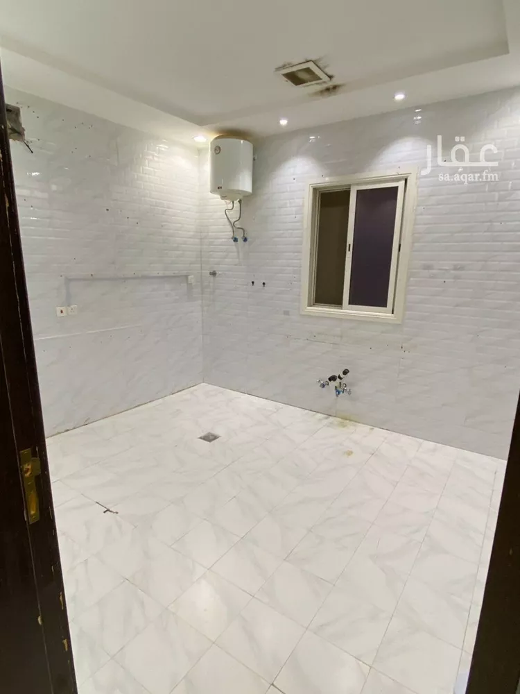 شقة للإيجار في شارع قلعة المرقب, حي الحزم, مدينة الرياض, منطقة الرياض صورة 2