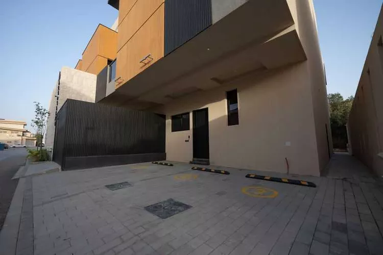 بنيان رينت 33 8