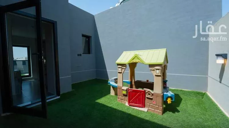 Rose Residence 11