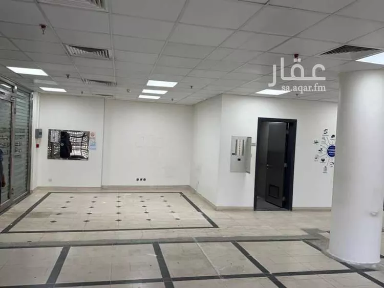 مكتب تجاري للإيجار في شارع الامير عبدالعزيز بن مساعد بن جلوي, حي السليمانية, مدينة الرياض, منطقة الرياض صورة 2