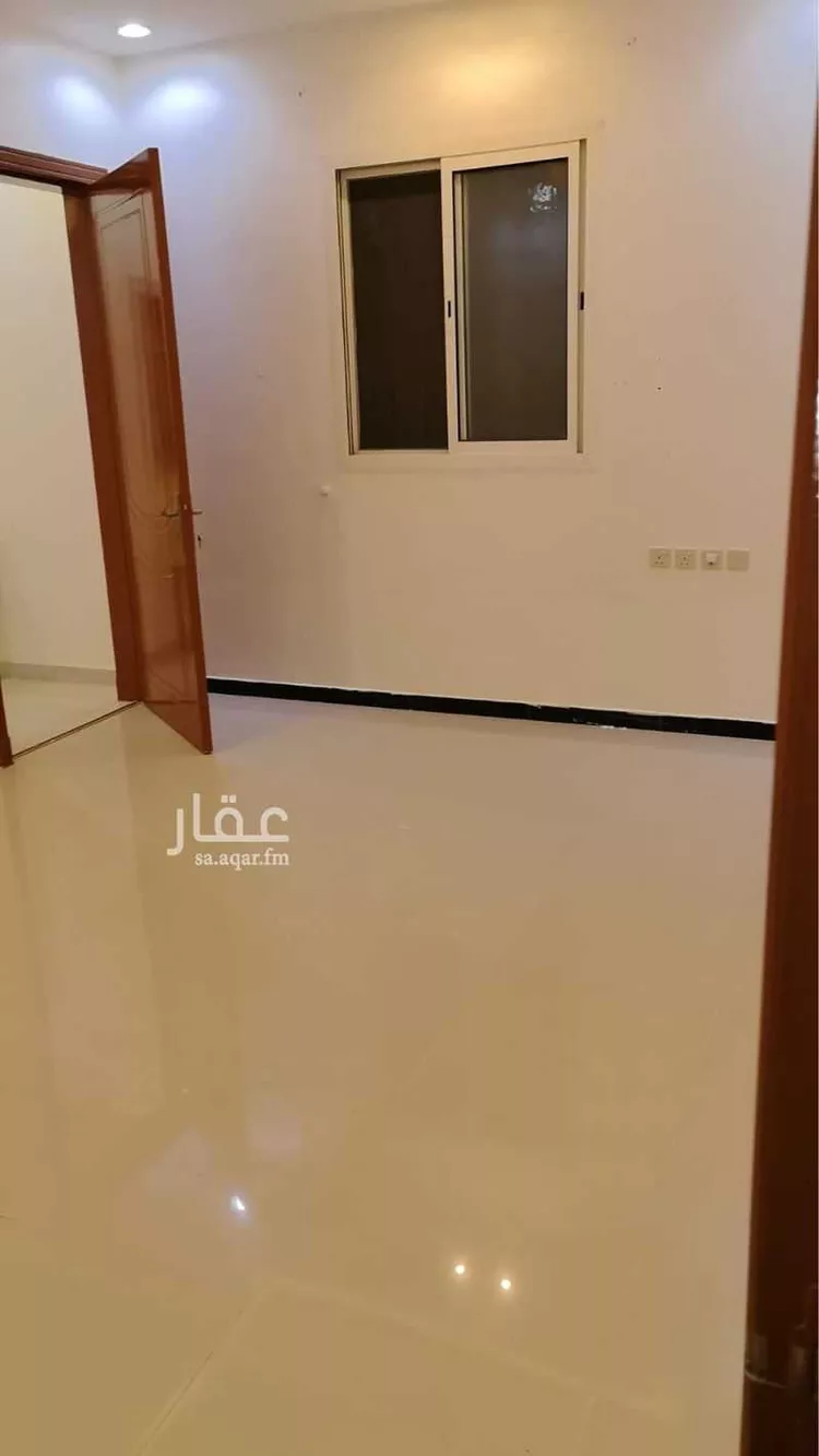 Floor for Rent in Riyadh Okaz صورة 3