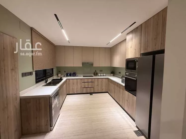 دور للإيجار في شارع العبادلة, حي المروج, مدينة الرياض, منطقة الرياض صورة 3