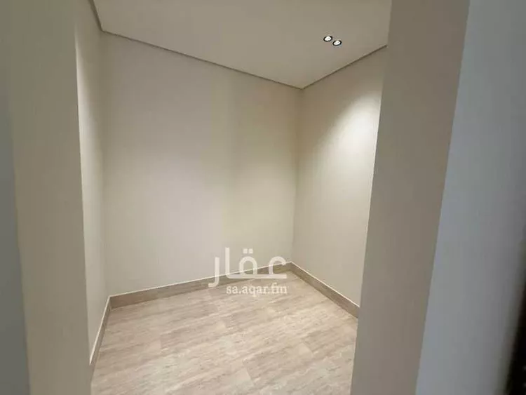 دور للبيع في شارع ابن خير الأشبيلي, حي السليمانية, مدينة الرياض, منطقة الرياض صورة 4