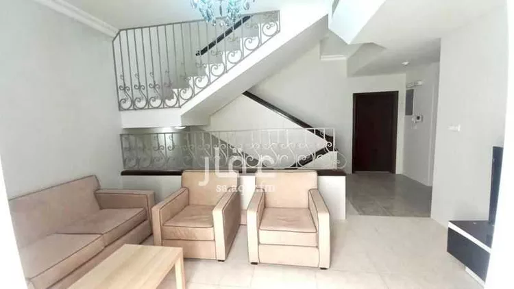 فيلا للإيجار في شارع المهندس مساعد العنقري, حي الورود, مدينة الرياض, منطقة الرياض صورة 3