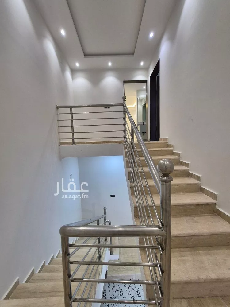 فيلا للبيع في شارع الزلال, حي طيبة, مدينة الرياض, منطقة الرياض صورة 4