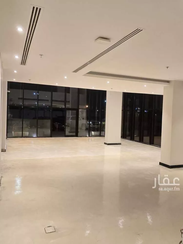 محل للإيجار في شارع زيد بن الخطاب, حي العليا, مدينة الخبر, المنطقة الشرقية صورة 4