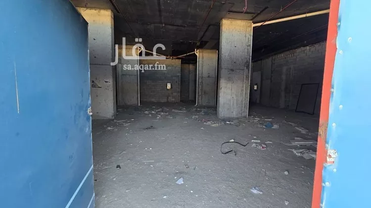 Shop for Rent in Dammam Ash Shulah صورة 3