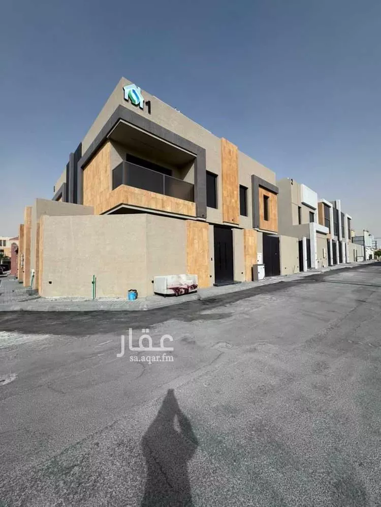 دور للبيع في شارع جراب, حي غرناطة, مدينة الرياض, منطقة الرياض صورة 3