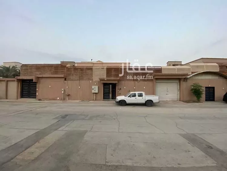 فيلا للبيع في شارع الحسن بن الحارث ، حي الشفا ، الرياض ، منطقة الرياض صورة 4