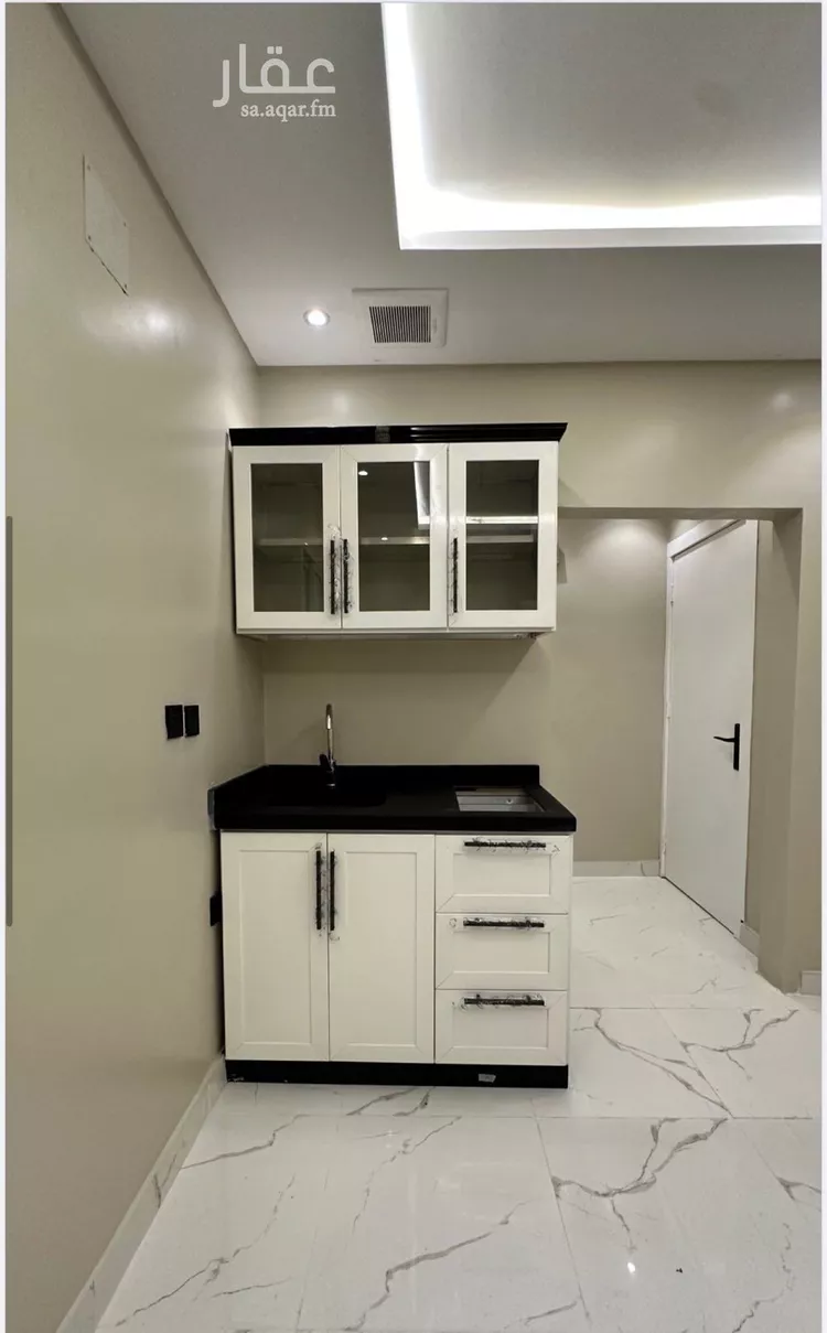 شقة للإيجار في شارع وادي السرح, حي الوادي, مدينة الرياض, منطقة الرياض صورة 3