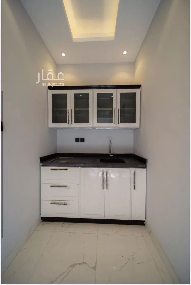 شقة للإيجار في شارع طريق الملك عبد الله, حي مغرزات, مدينة الرياض, منطقة الرياض صورة 2