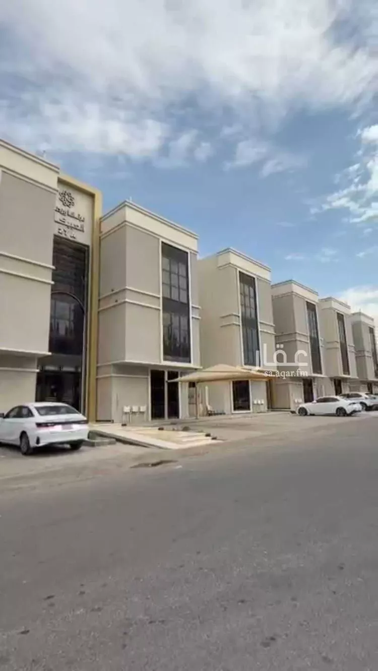 فيلا للبيع في شارع مصعب بن المسيب ، حي مذينب ، المدينة المنورة ، منطقة المدينة المنورة