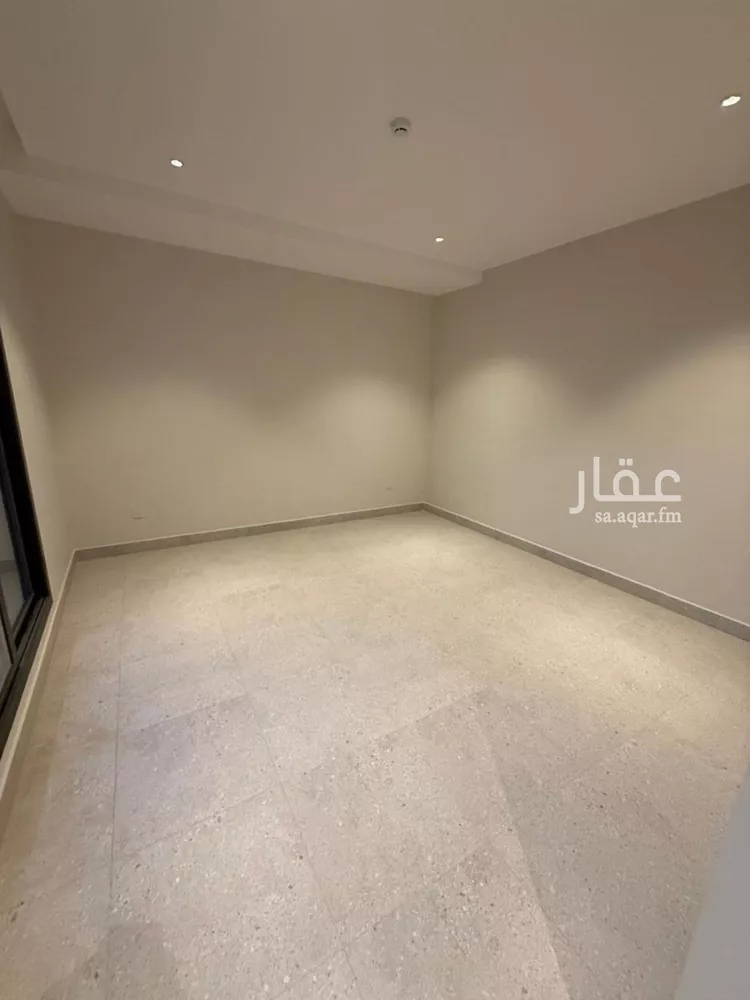 شقة للبيع في شارع ابن عبدالغافر النيسابوري, حي العارض, مدينة الرياض, منطقة الرياض صورة 3