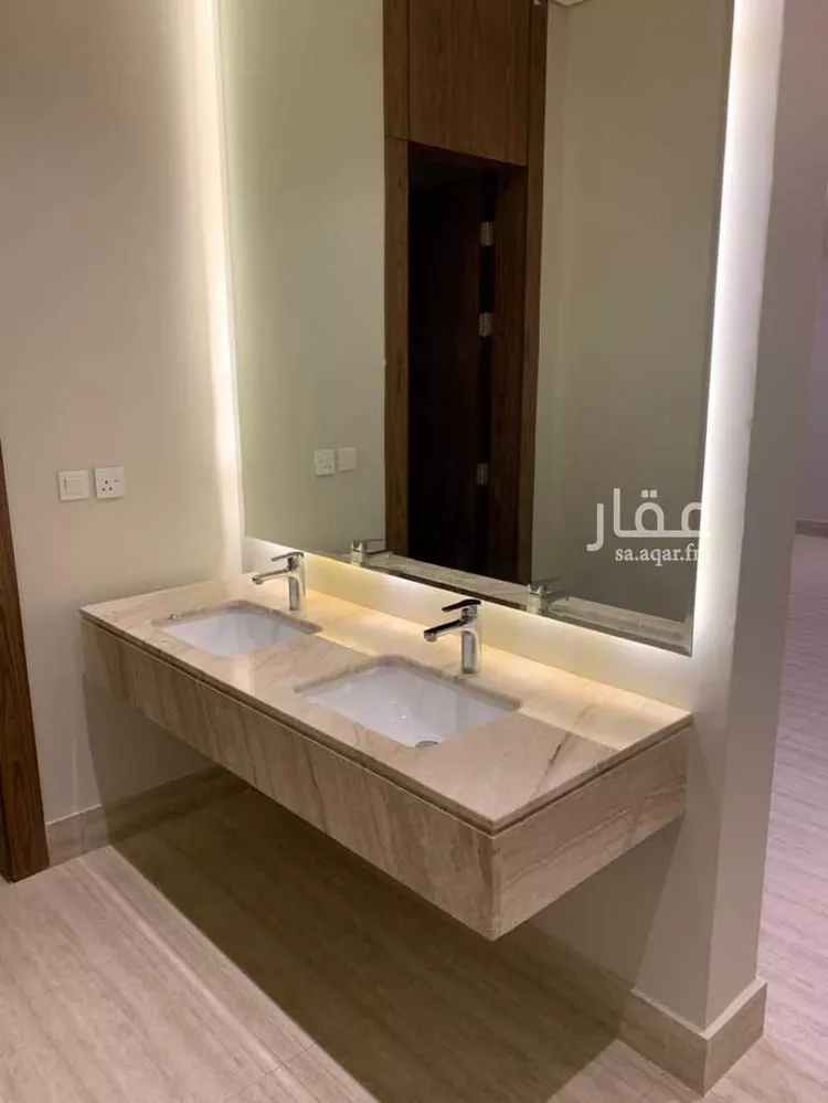 فيلا للبيع في شارع العريفة, حي النفل, مدينة الرياض, منطقة الرياض صورة 2