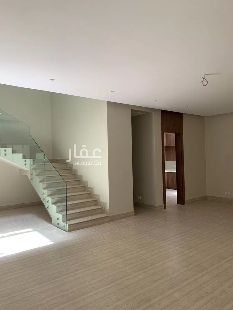 فيلا للبيع في شارع العريفة, حي النفل, مدينة الرياض, منطقة الرياض صورة 3