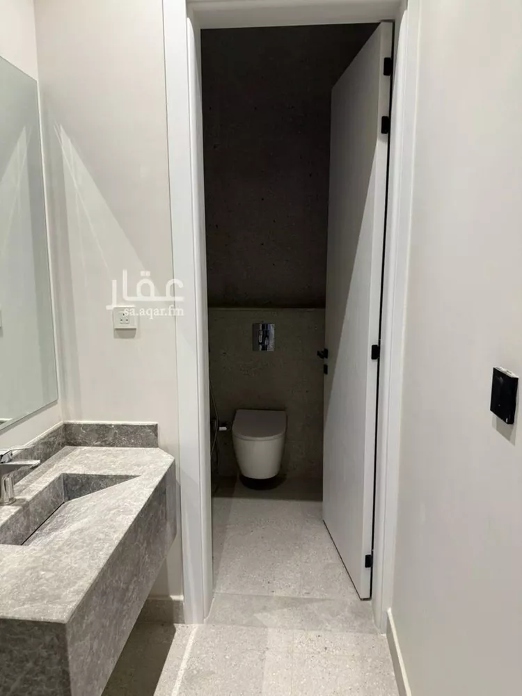 فيلا للبيع في شارع ابن عبدالغافر النيسابوري, حي العارض, مدينة الرياض, منطقة الرياض 7