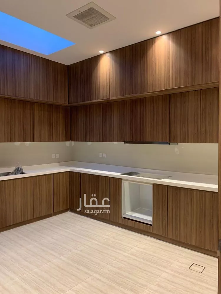 فيلا للبيع في شارع العريفة, حي النفل, مدينة الرياض, منطقة الرياض صورة 2