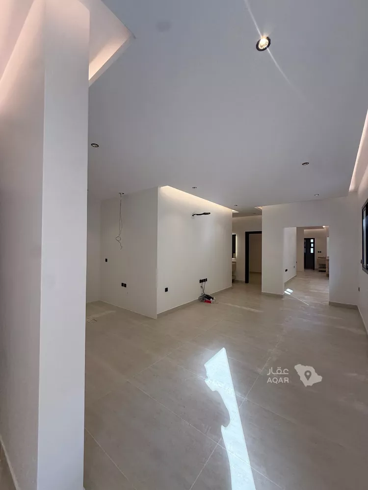 Floor for Sale in Riyadh Ulaishah صورة 3