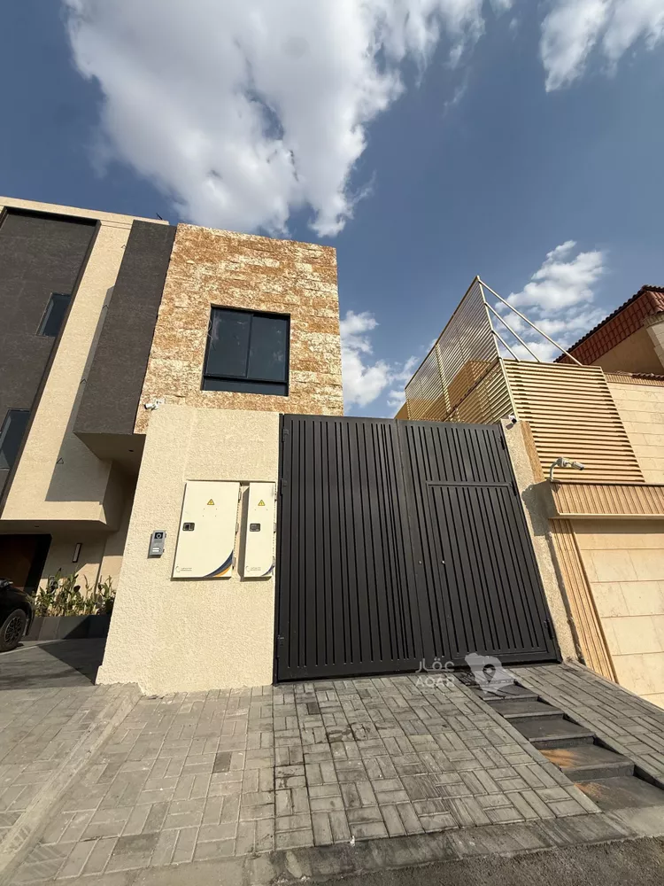 Floor for Sale in Riyadh Ulaishah