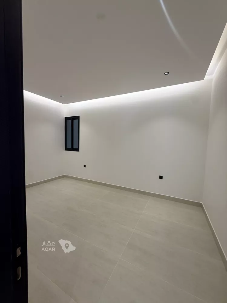 Floor for Sale in Riyadh Ulaishah 6