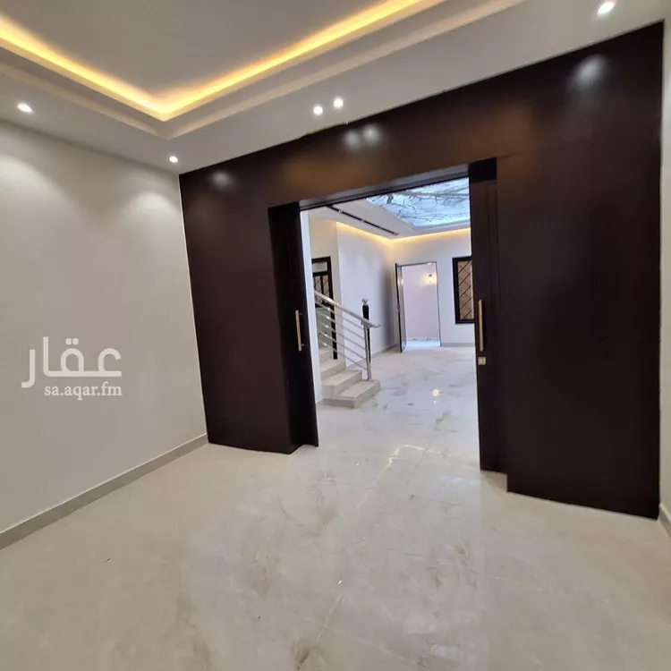 فيلا للبيع في شارع عماد الدين بن النحاس ، حي عريض ، الرياض ، منطقة الرياض صورة 5