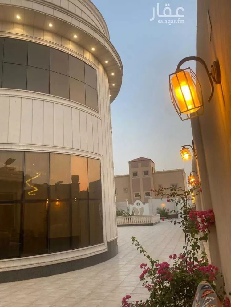 فيلا للبيع في شارع محارب بن دثار ، حي البساتين الشرقي ، بريدة ، بريدة