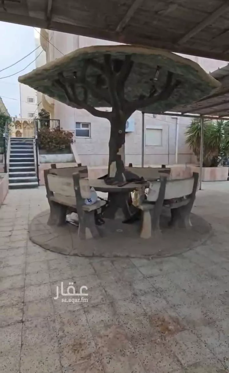 فيلا للبيع في شارع جعفر ابن زهير, حي الحلقة الشرقية, مدينة الطائف, منطقة مكة المكرمة 14