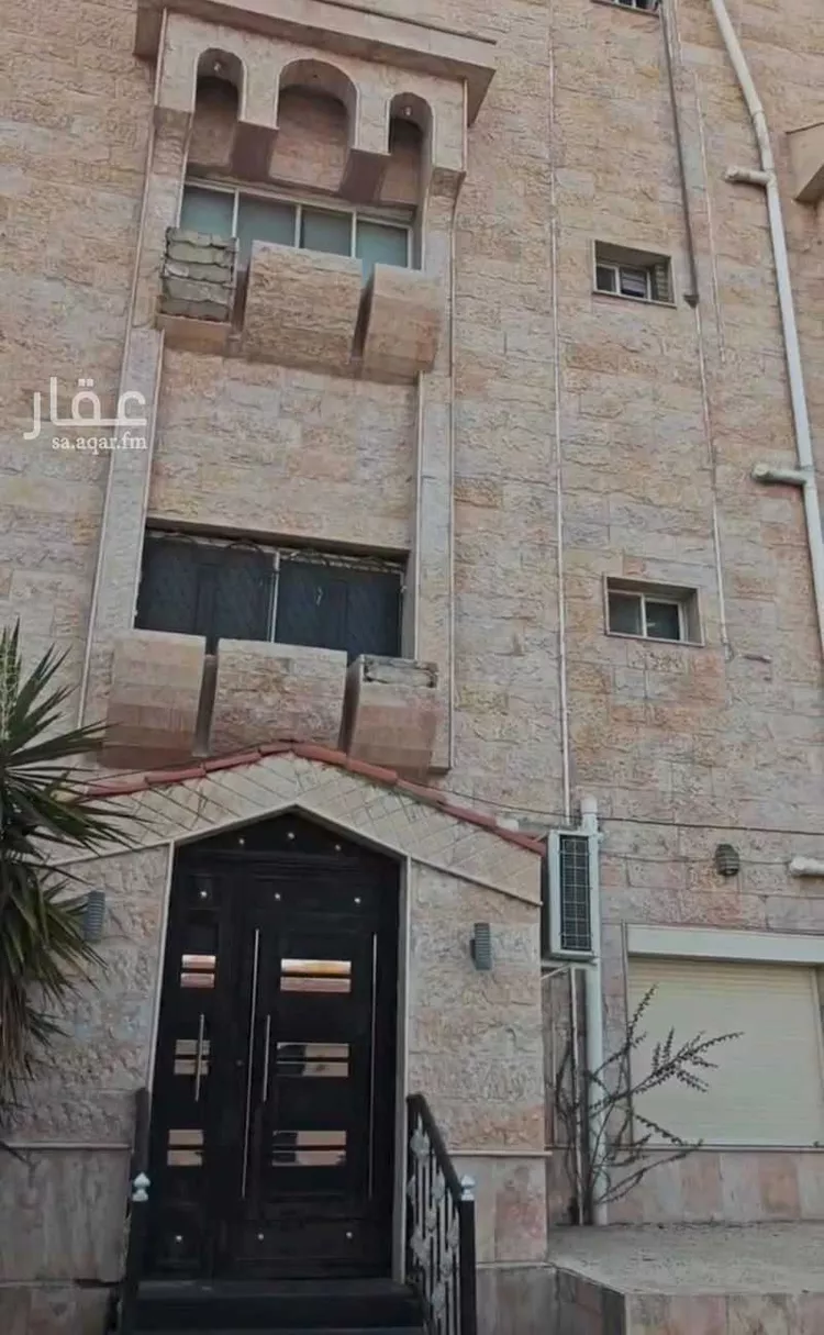 فيلا للبيع في شارع جعفر ابن زهير, حي الحلقة الشرقية, مدينة الطائف, منطقة مكة المكرمة صورة 5