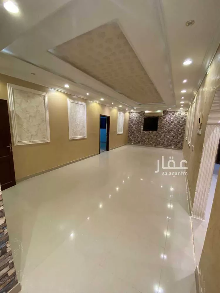 فيلا للبيع في شارع الدفاع, حي إشبيلية, مدينة الرياض, منطقة الرياض صورة 4