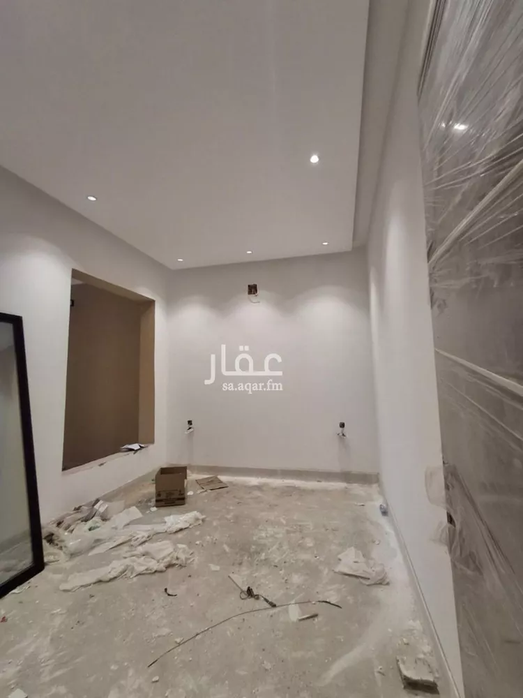 دور للبيع في شارع يحيى العصامي, حي طويق, مدينة الرياض, منطقة الرياض صورة 2