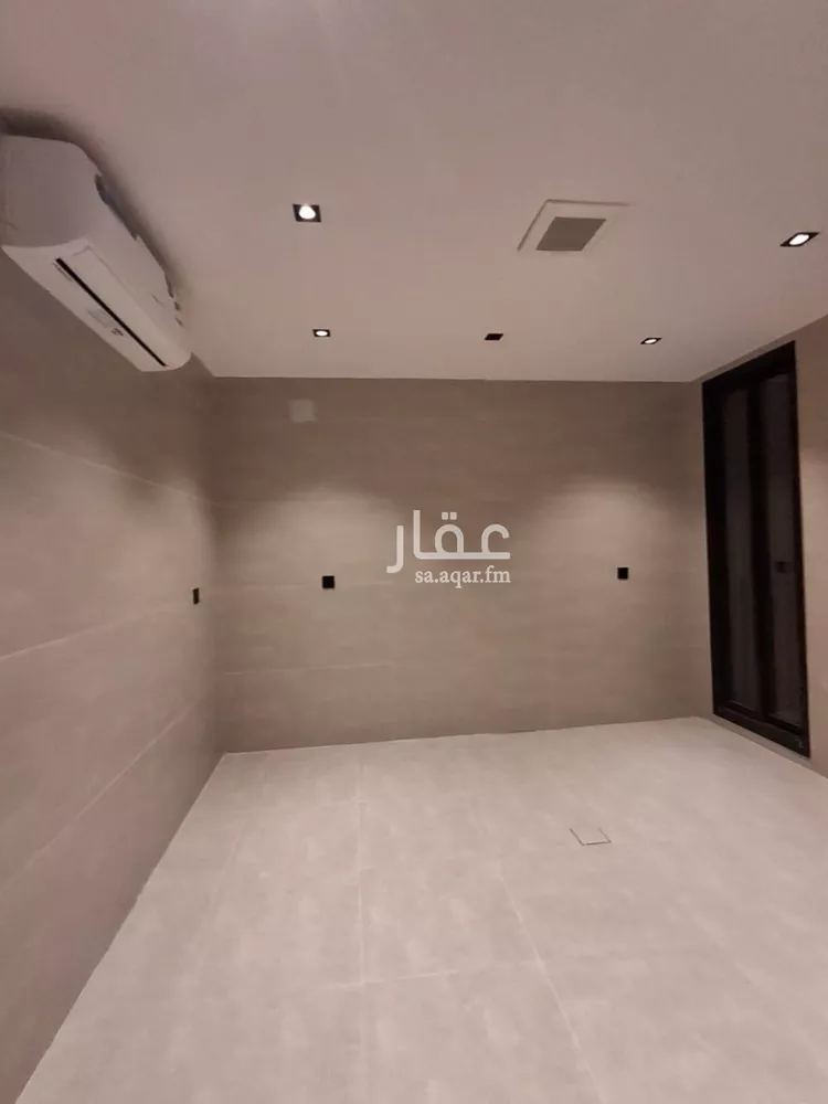 دور للبيع في شارع أبي الفضل الأربيلي, حي عكاظ, مدينة الرياض, منطقة الرياض صورة 4