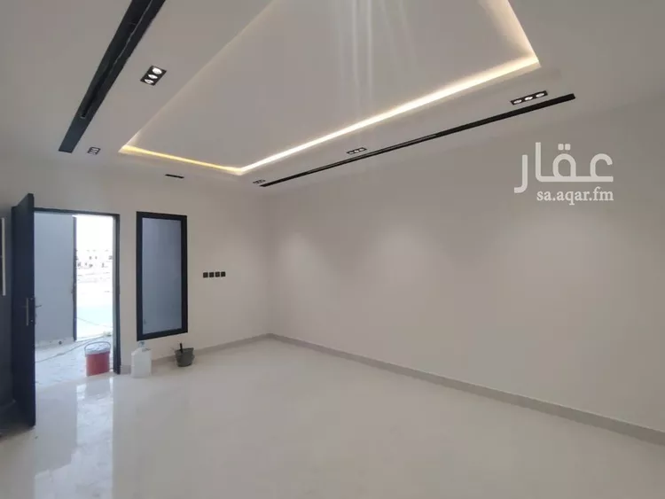 دور للبيع في شارع ريس, حي بدر, مدينة الرياض, منطقة الرياض صورة 5