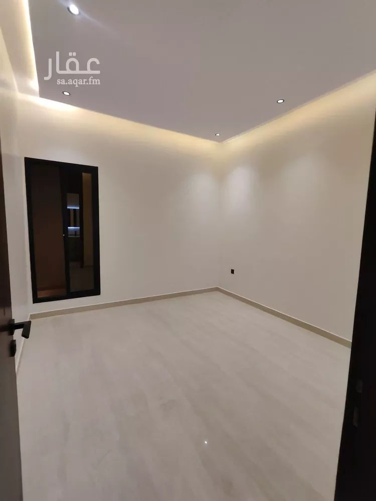 دور للبيع في شارع شمس الدين السخاوي, حي عكاظ, مدينة الرياض, منطقة الرياض صورة 5