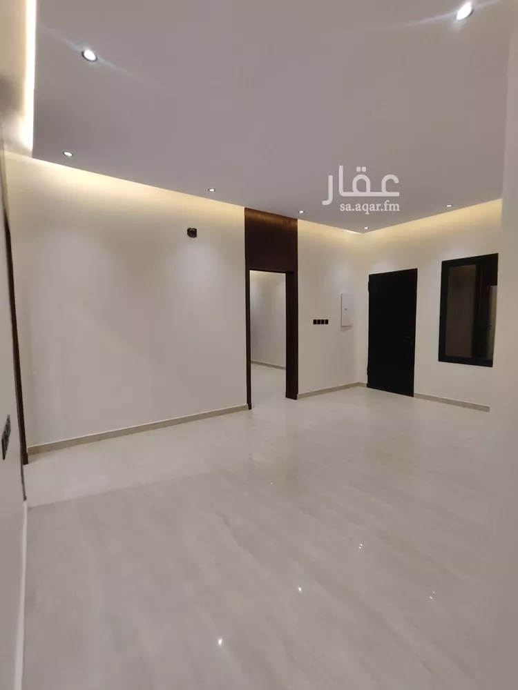 دور للبيع في شارع شمس الدين السخاوي, حي عكاظ, مدينة الرياض, منطقة الرياض صورة 3